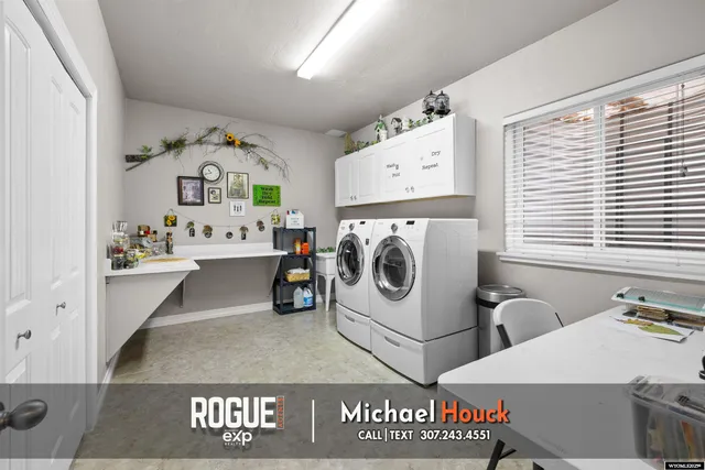 $648,900 | 6160 Coronado Drive, Casper, WY 82609