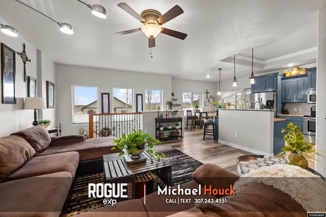 $648,900 | 6160 Coronado Drive, Casper, WY 82609