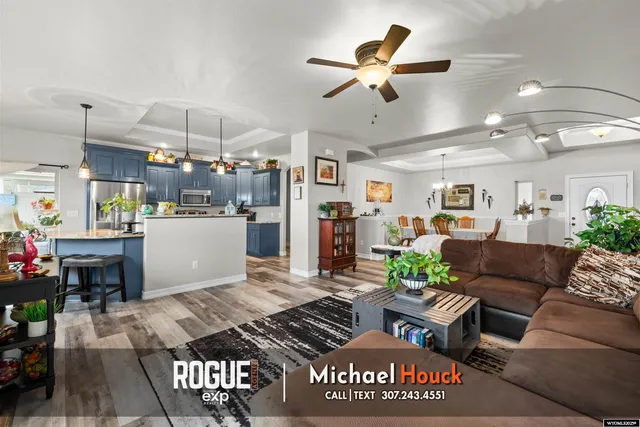 $648,900 | 6160 Coronado Drive, Casper, WY 82609