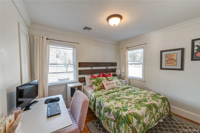 $599,000 | 75 Hazard Avenue, Huntington Station, NY 11746