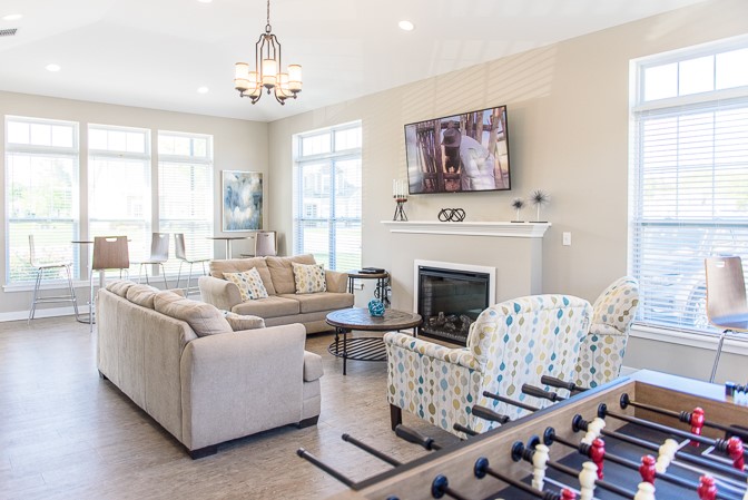 29 Grn Spg Lane Ogden, NY 14624 - Photo 22 of 22 Green Wood Community Room with seating area, kitch