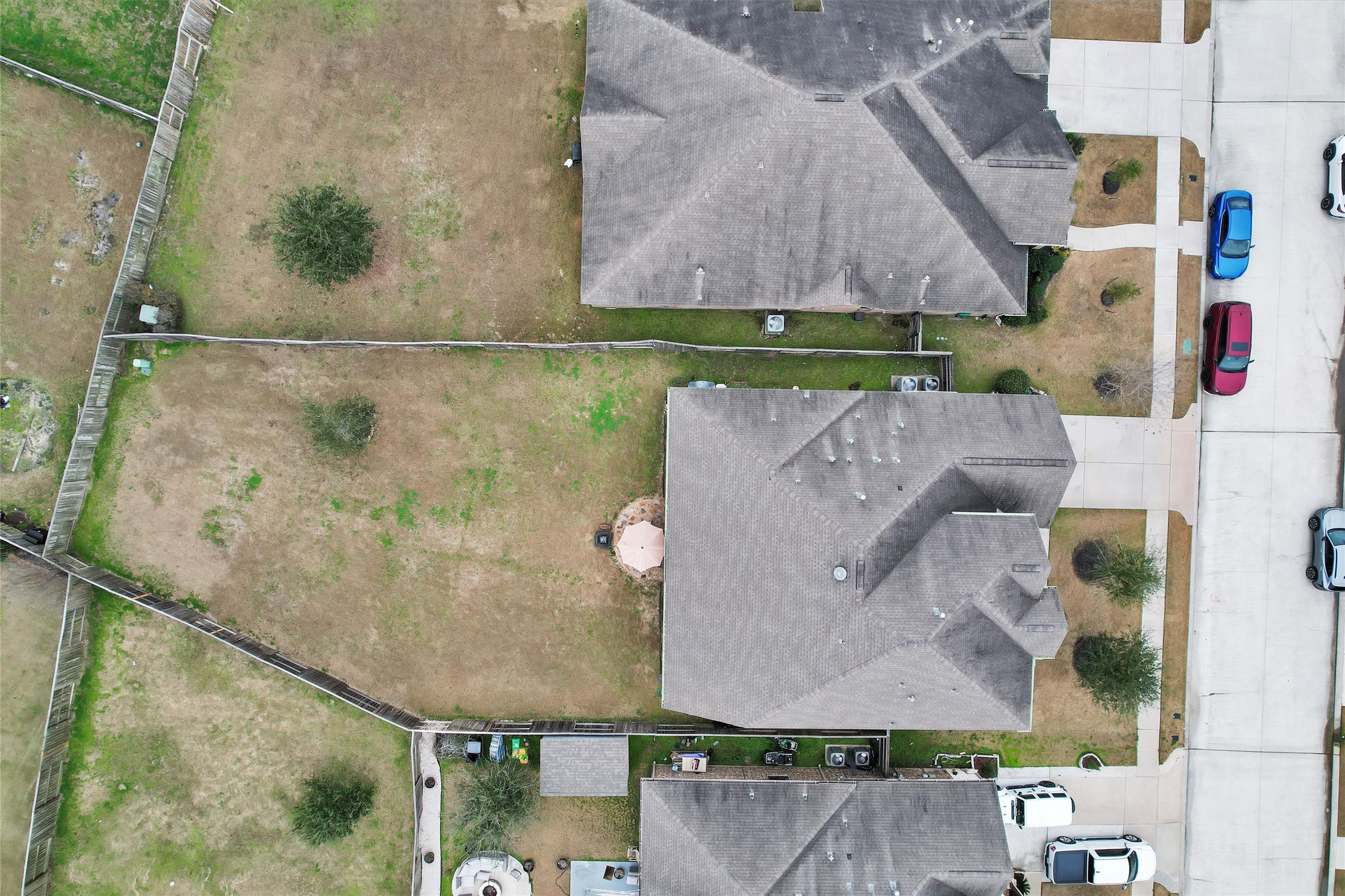 3622 Lister Drive Rosharon, TX 77583 - Photo 4 of 44 a aerial view of a house with a yard and a garden