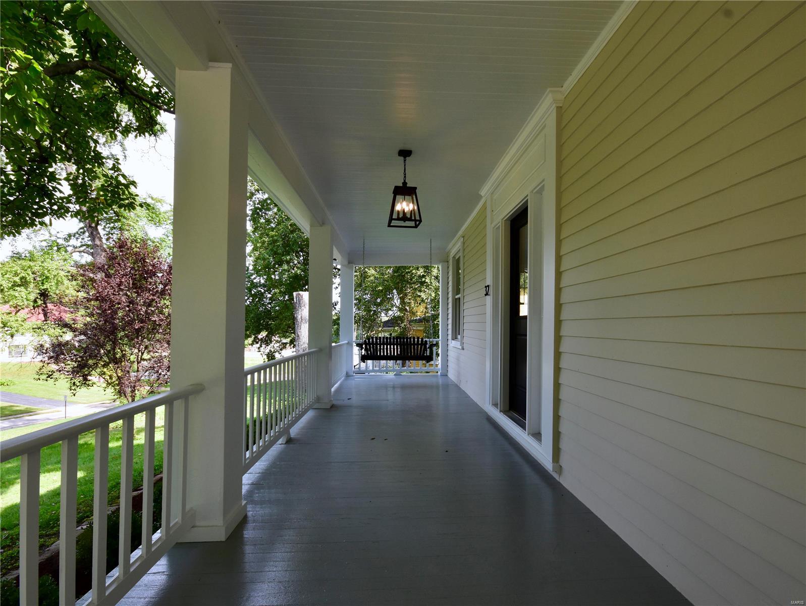 32 South Rock Hill Road St. Louis, MO 63119 - Photo 2 of 31 Gallery Image 2