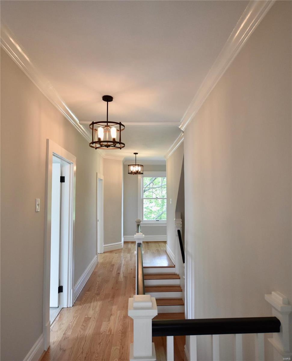 32 South Rock Hill Road St. Louis, MO 63119 - Photo 16 of 31 Gallery Image 16