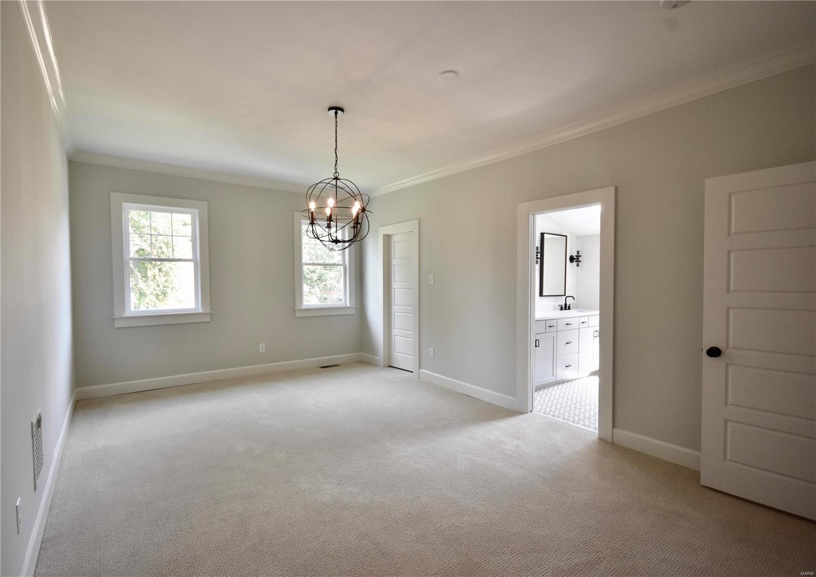 32 South Rock Hill Road St. Louis, MO 63119 - Photo 18 of 31 Gallery Image 18