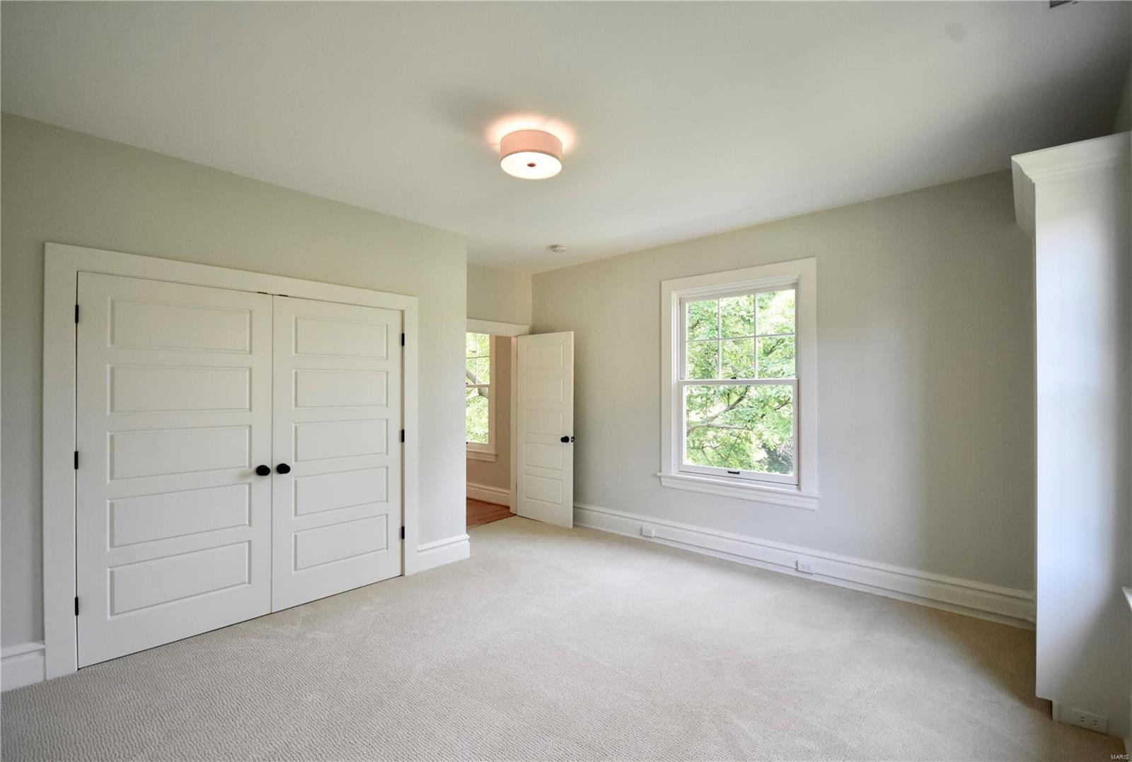 32 South Rock Hill Road St. Louis, MO 63119 - Photo 20 of 31 Gallery Image 20