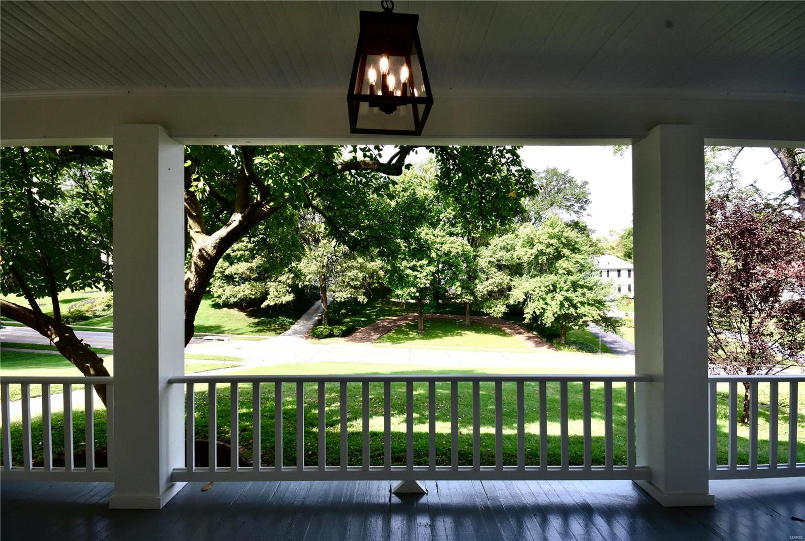 32 South Rock Hill Road St. Louis, MO 63119 - Photo 3 of 31 Gallery Image 3