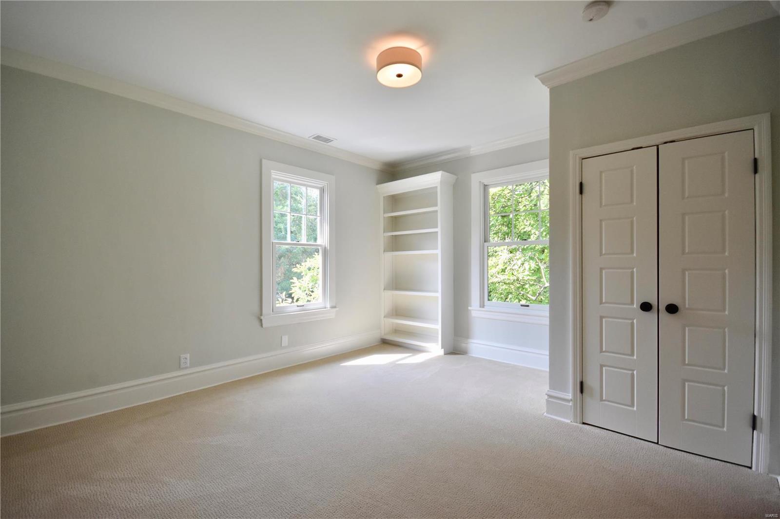 32 South Rock Hill Road St. Louis, MO 63119 - Photo 21 of 31 Gallery Image 21