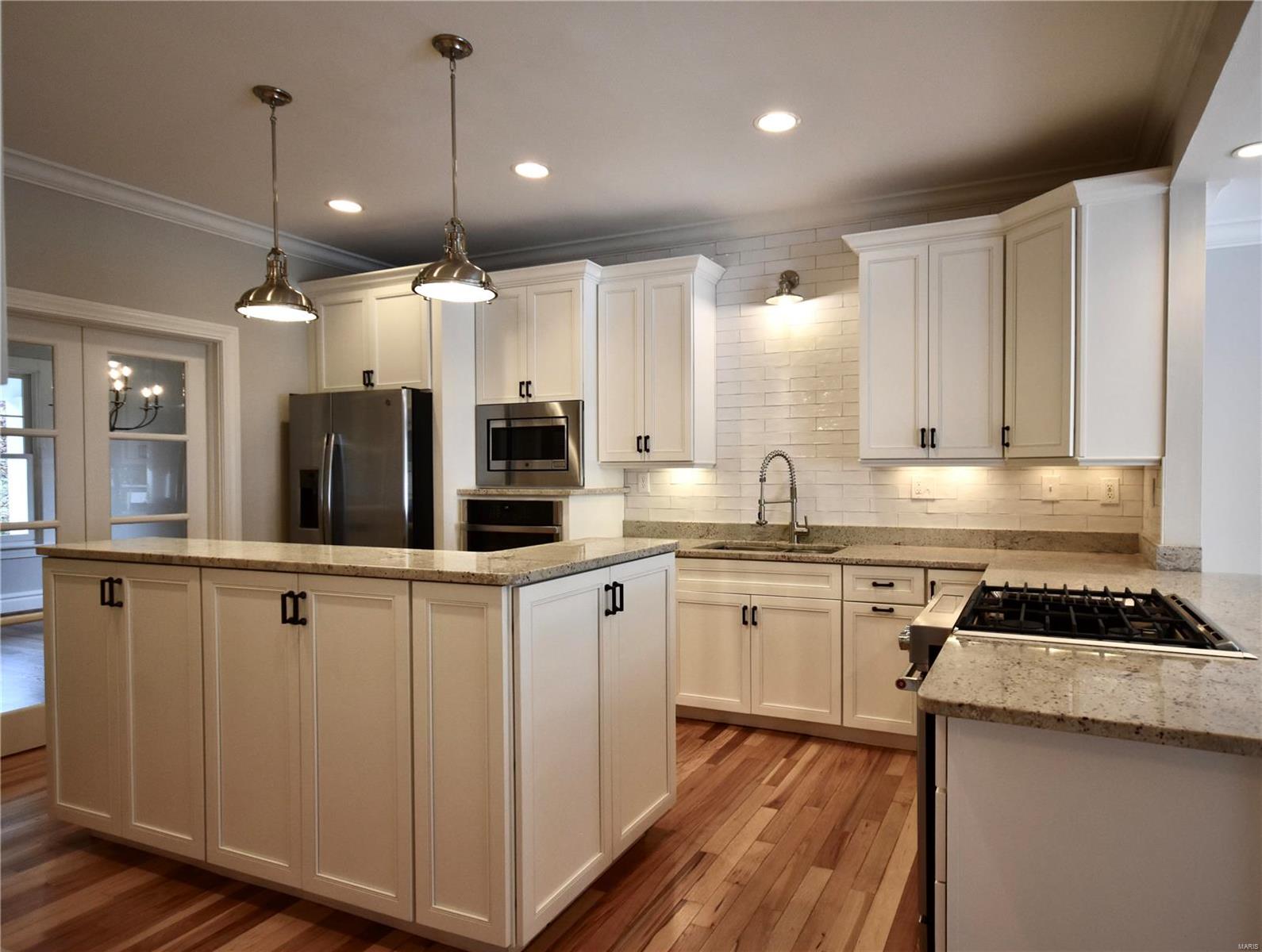 32 South Rock Hill Road St. Louis, MO 63119 - Photo 9 of 31 Gallery Image 9