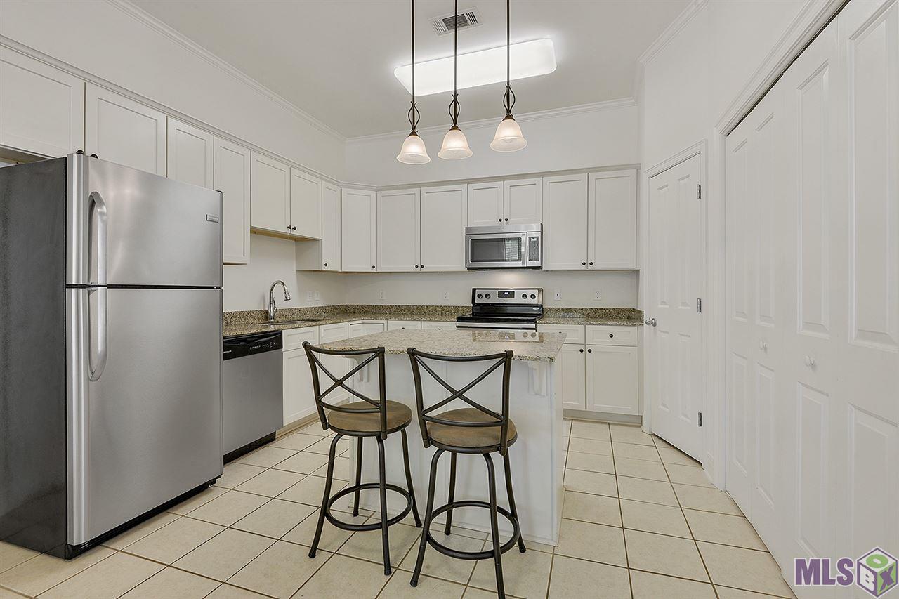9902 Smithfield Court Baton Rouge, LA 70810 - Photo 8 of 12