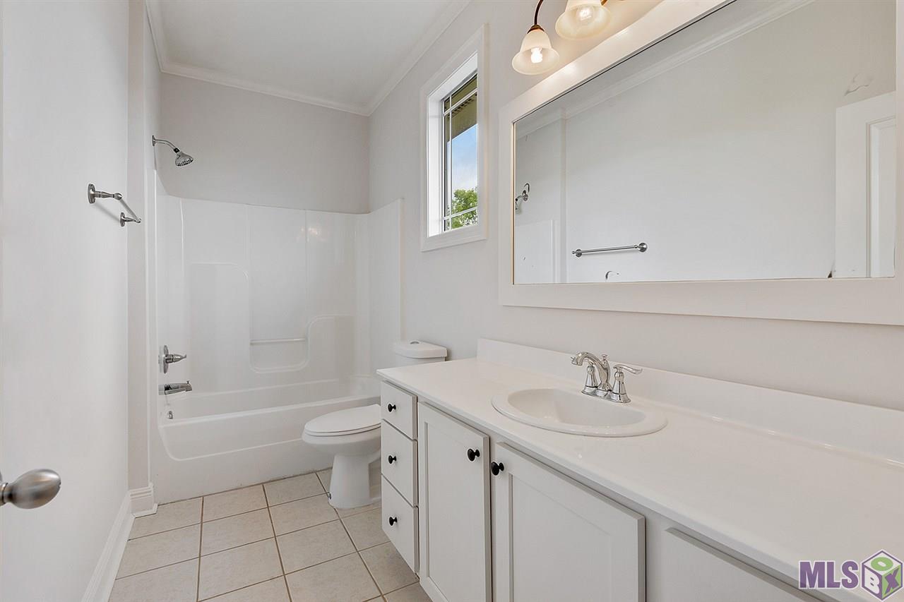 9902 Smithfield Court Baton Rouge, LA 70810 - Photo 10 of 12