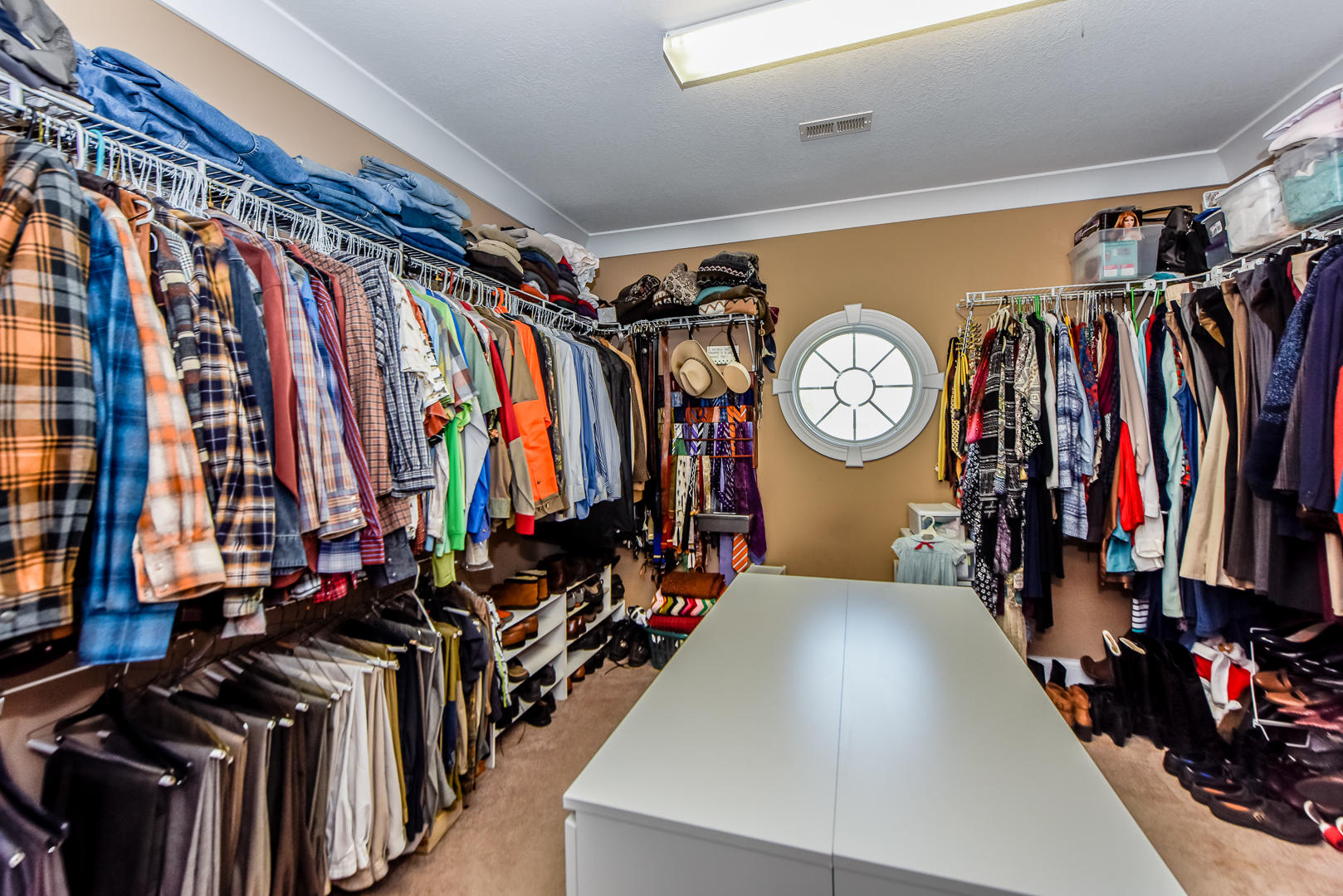 1236 Houston Springs Road Greenback, TN 37742 - Photo 20 of 40 Master closet