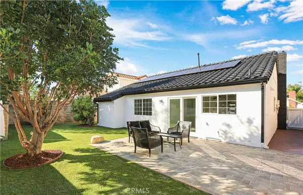 $1,225,000 | 25912 Spruce Lane, Laguna Hills, CA 92653