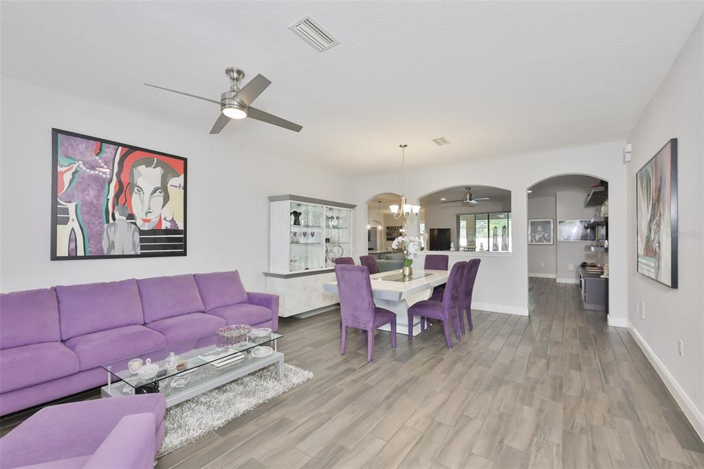 11014 Brahman Ranch Circle Riverview, FL 33578 - Photo 17 of 39