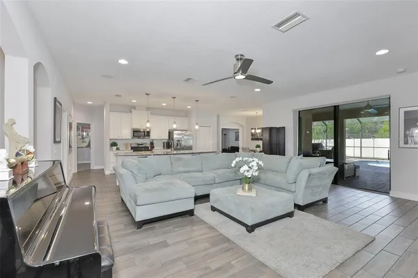 $627,999 | 11014 Brahman Ranch Circle, Riverview, FL 33578