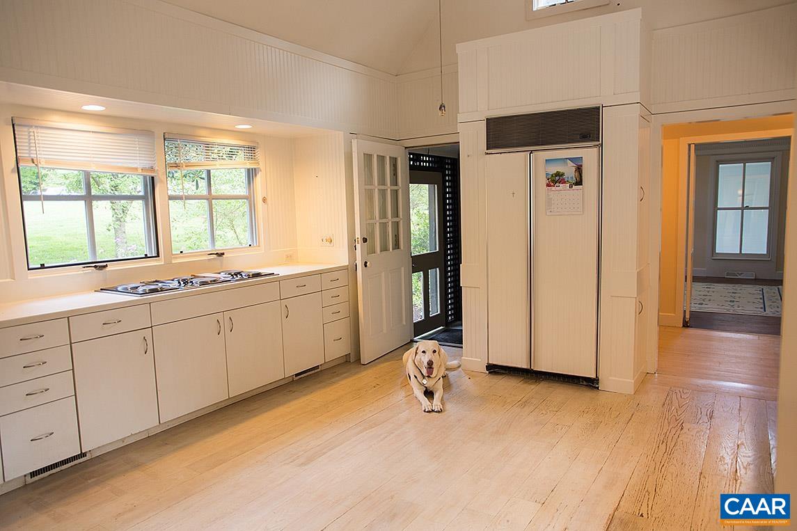 5500 Gordonsville Road Keswick, VA 22947 - Photo 5 of 25