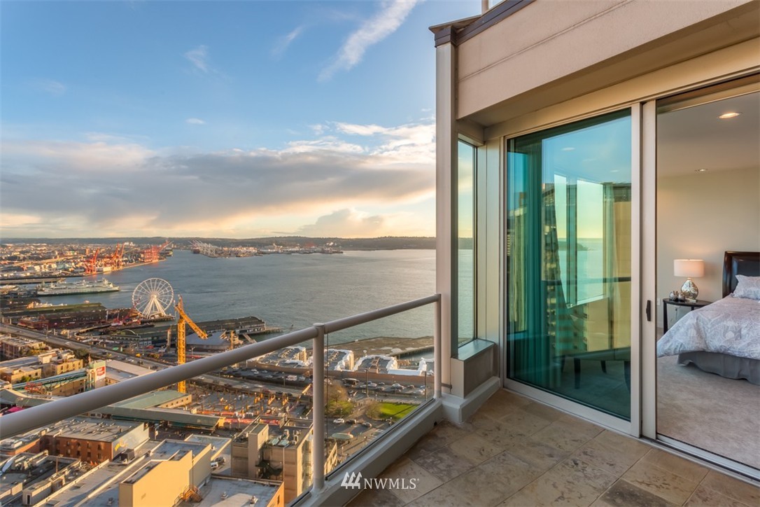 2000 1st Avenue, Unit 2602 Seattle, WA 98121 - Photo 18 of 24