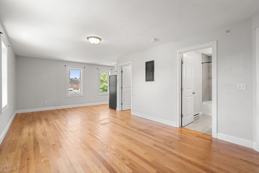 415 Danforth Street Taunton, MA 02780 - Photo 19 of 42