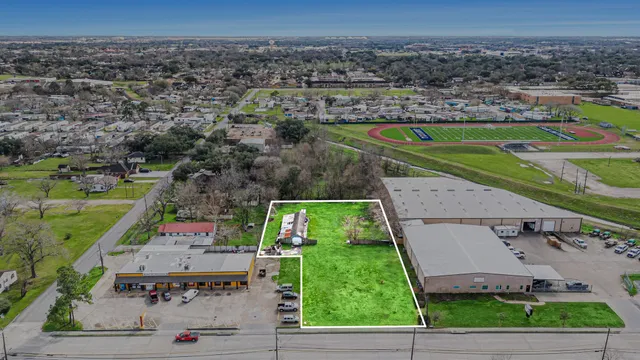 $335,000 | 2412 Pasadena Boulevard, Pasadena, TX 77502