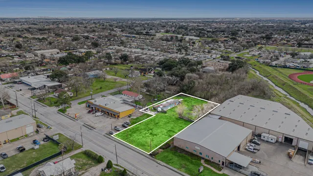 $335,000 | 2412 Pasadena Boulevard, Pasadena, TX 77502