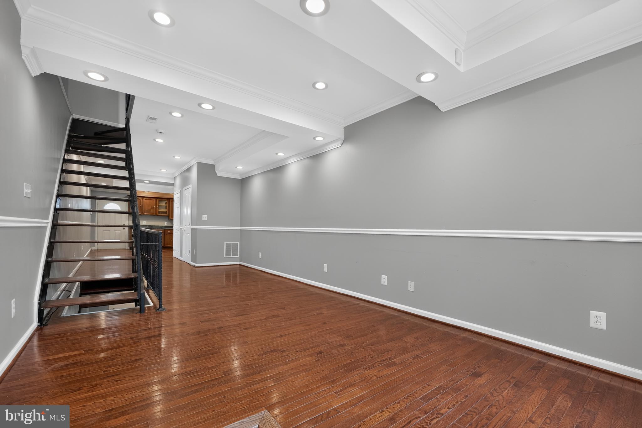 1258 Carroll Street Baltimore, MD 21230 - Photo 3 of 32 Living Room