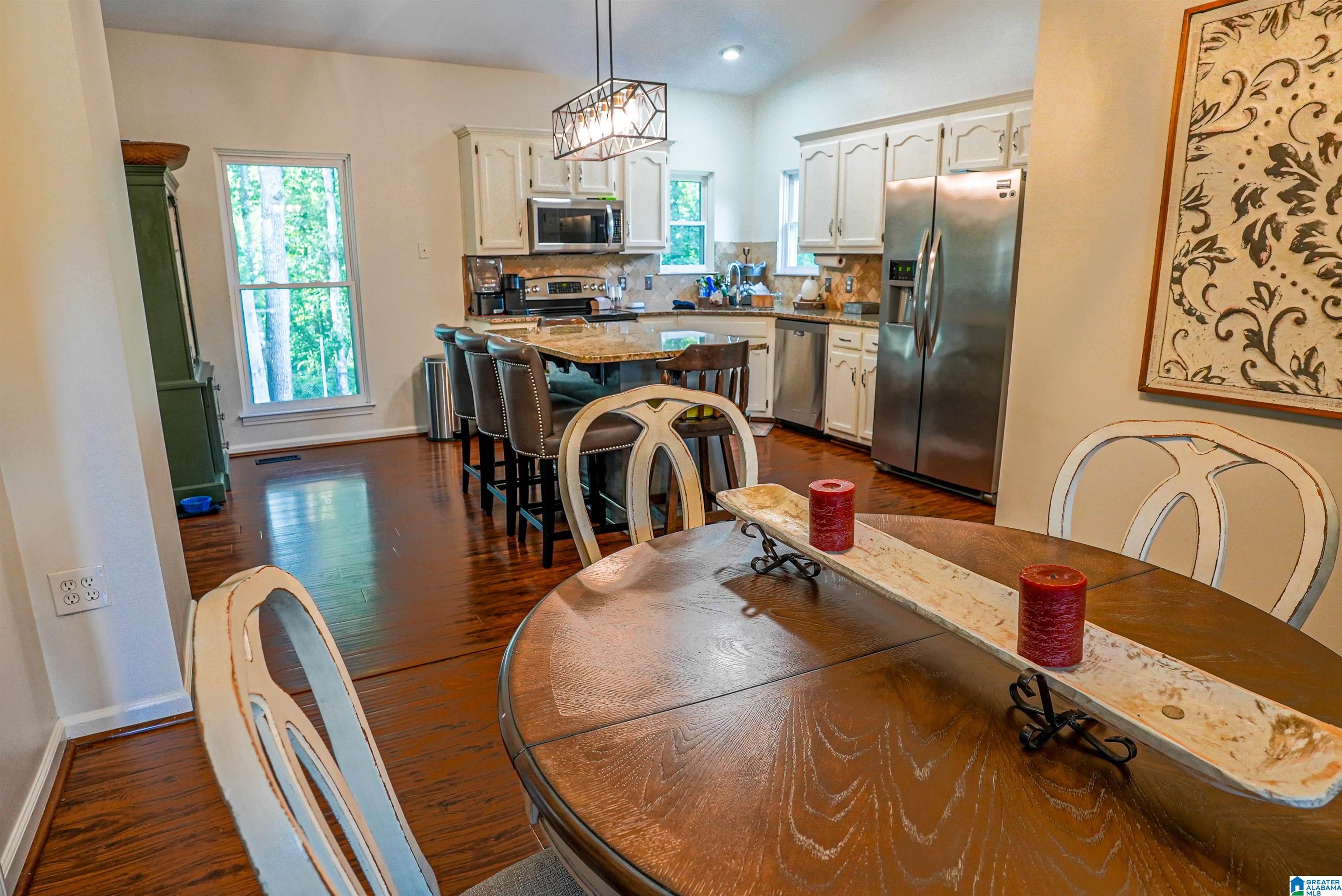 538 Fieldstone Drive Helena, AL 35080 - Photo 14 of 63