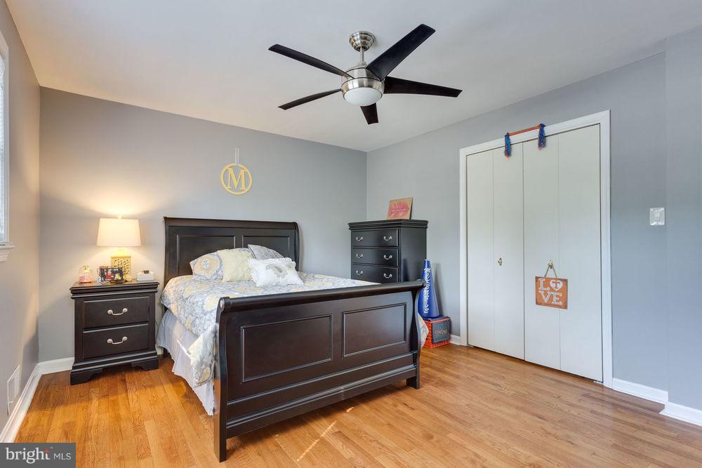 6734 Huntsman Boulevard Springfield, VA 22152 - Photo 10 of 24 Bedroom