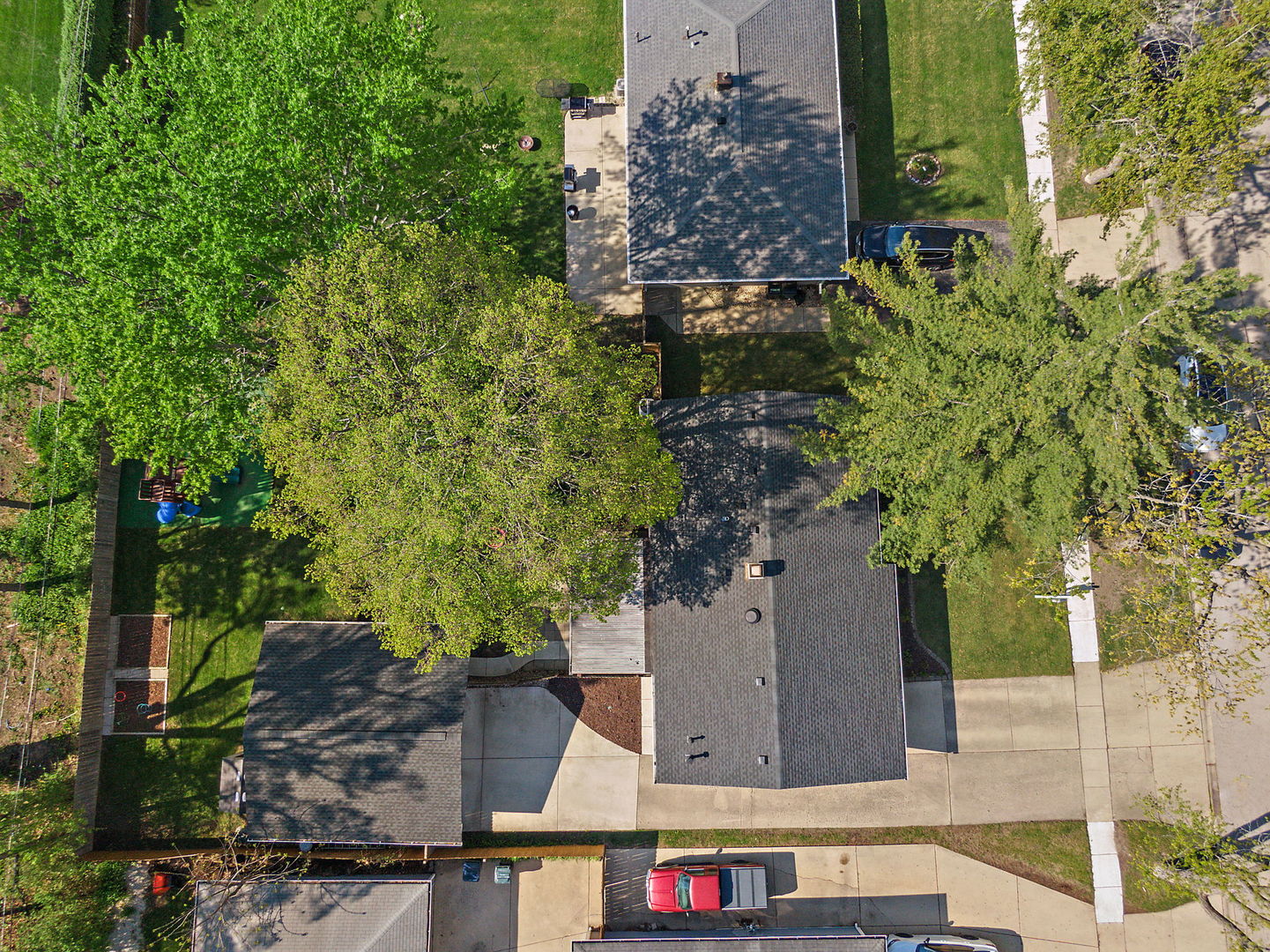 710 Olive Street Hoffman Estates, IL 60169 - Photo 30 of 30 an aerial view of a house with outdoor space