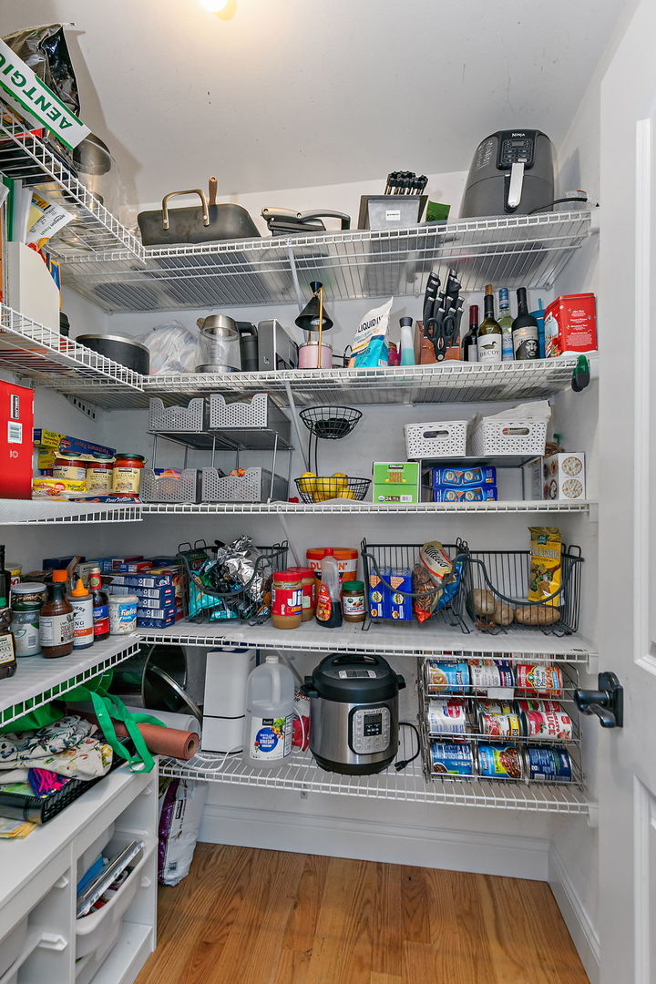 710 Olive Street Hoffman Estates, IL 60169 - Photo 10 of 30 a view of storage and utility room