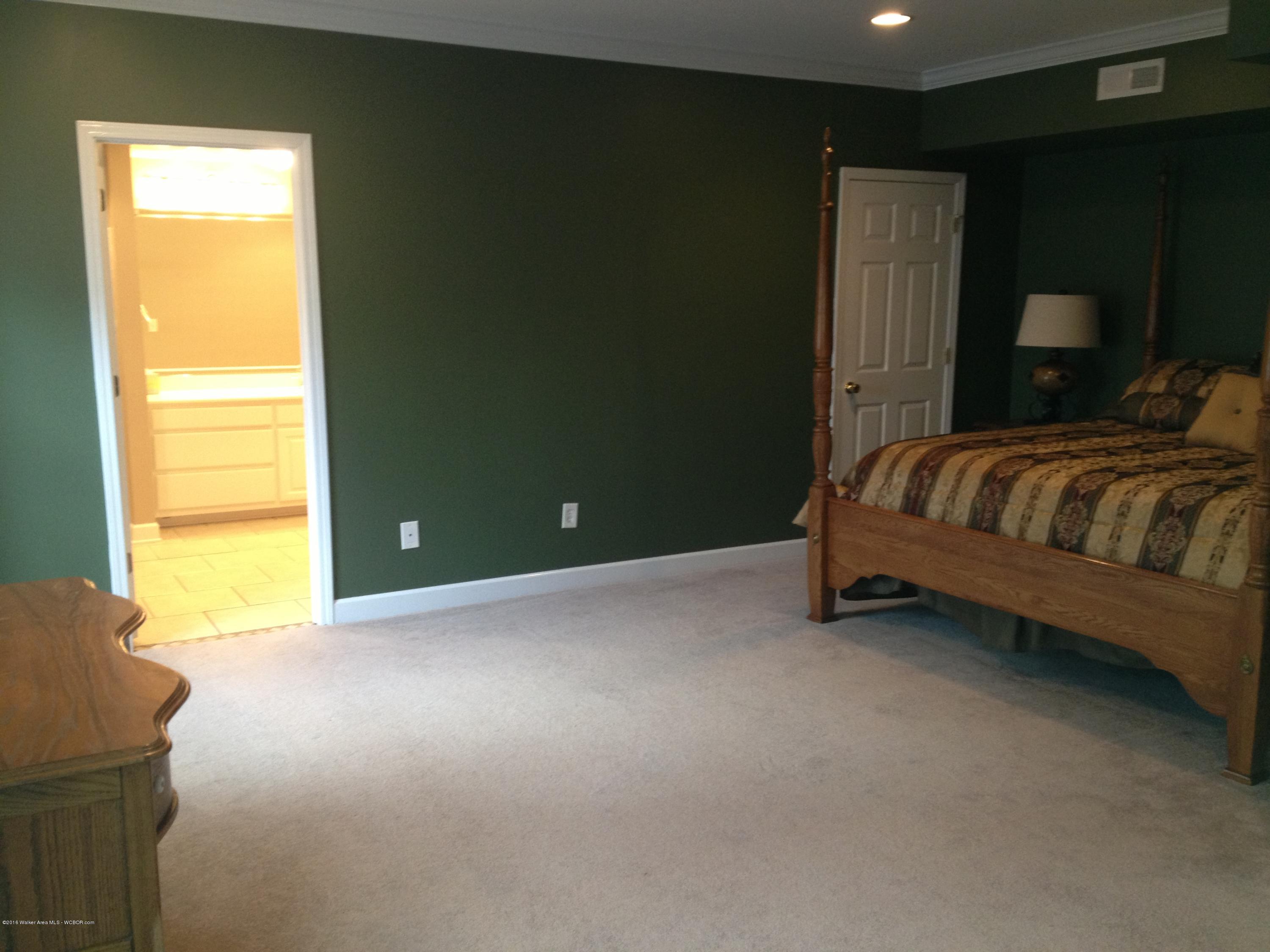 1402 Pineview Road Jasper, AL 35504 - Photo 16 of 28 Gallery Image 16