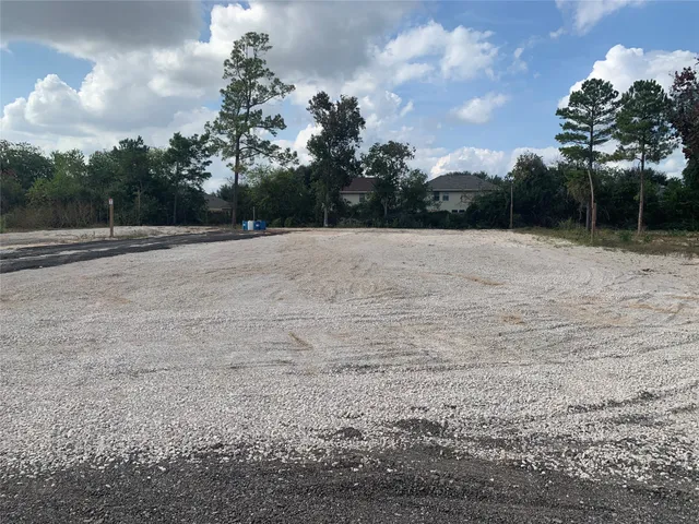 a view of outdoor space