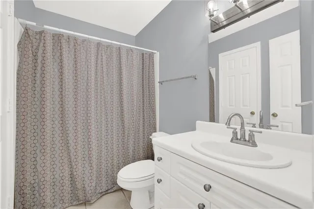 $115,000 | 3595 Woodbriar Circle, Unit H, Tucker, GA 30084