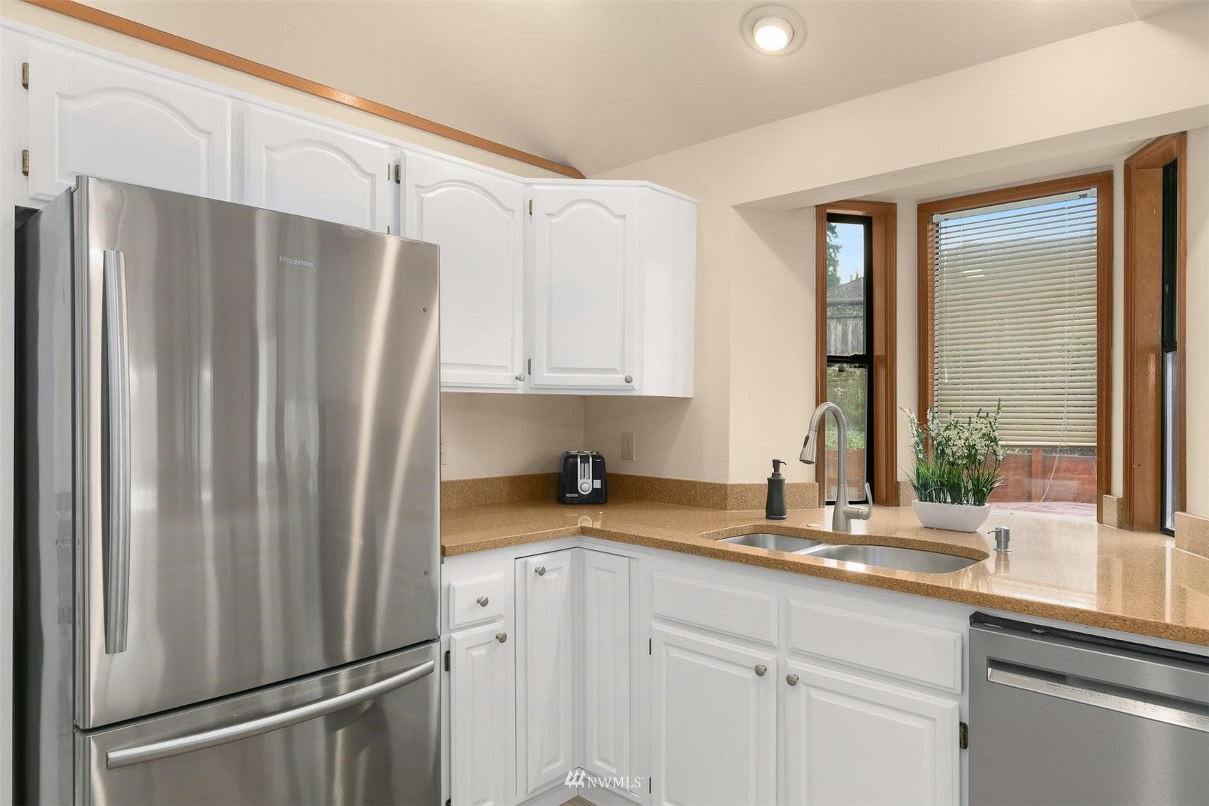13951 Southeast 156th Street Renton, WA 98058 - Photo 11 of 33 Gallery Image 11