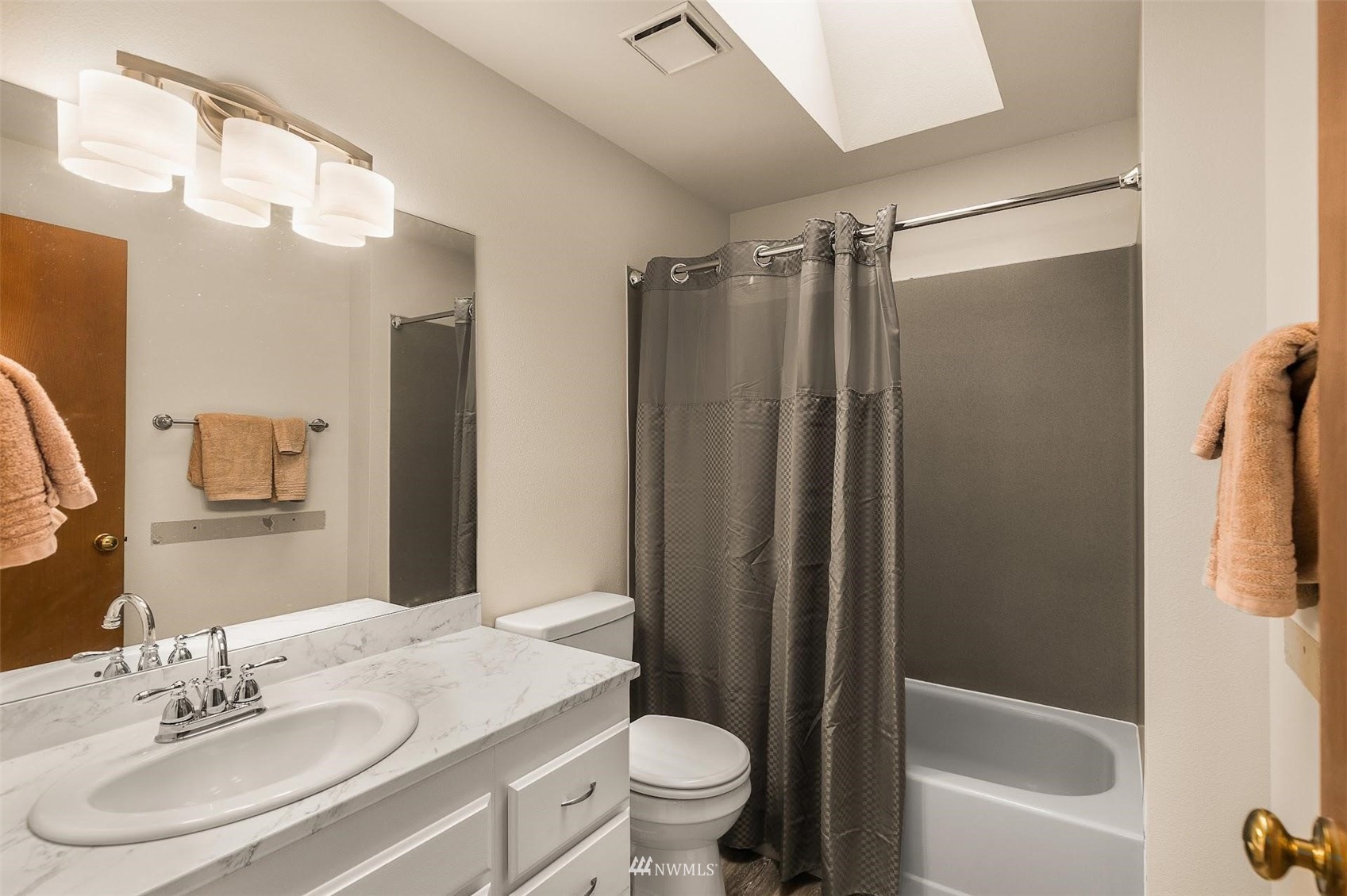 13951 Southeast 156th Street Renton, WA 98058 - Photo 26 of 33 Gallery Image 26