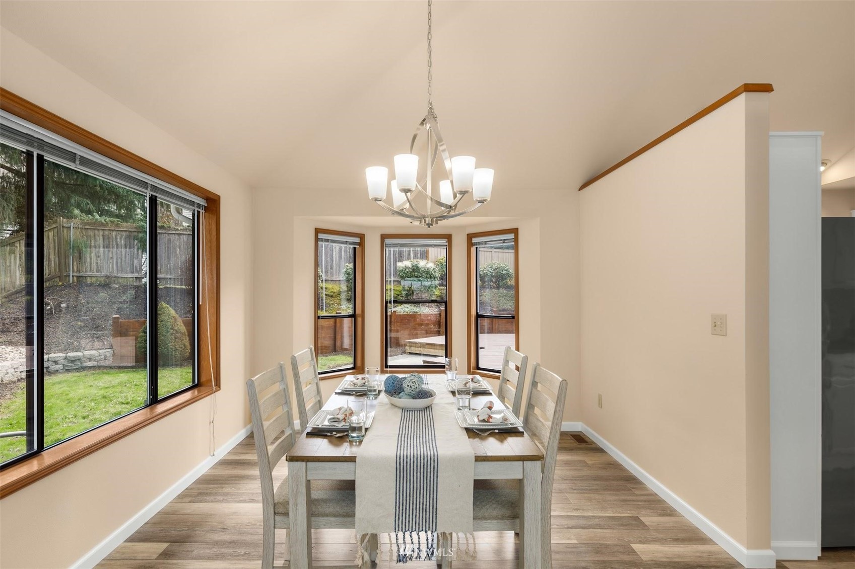 13951 Southeast 156th Street Renton, WA 98058 - Photo 9 of 33 Gallery Image 9