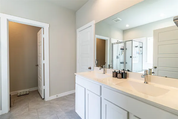 $2,650 | 3020 Stock Orch Lane, Houston, TX 77047