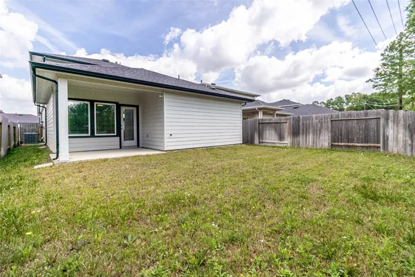 $2,650 | 3020 Stock Orch Lane, Houston, TX 77047