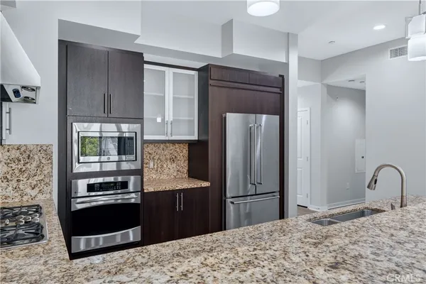 $3,900 | 21 Gramercy, Unit 219, Irvine, CA 92612