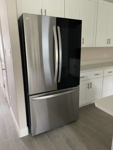 $2,050 | 2500 San Gabriel Drive, Granbury, TX 76048