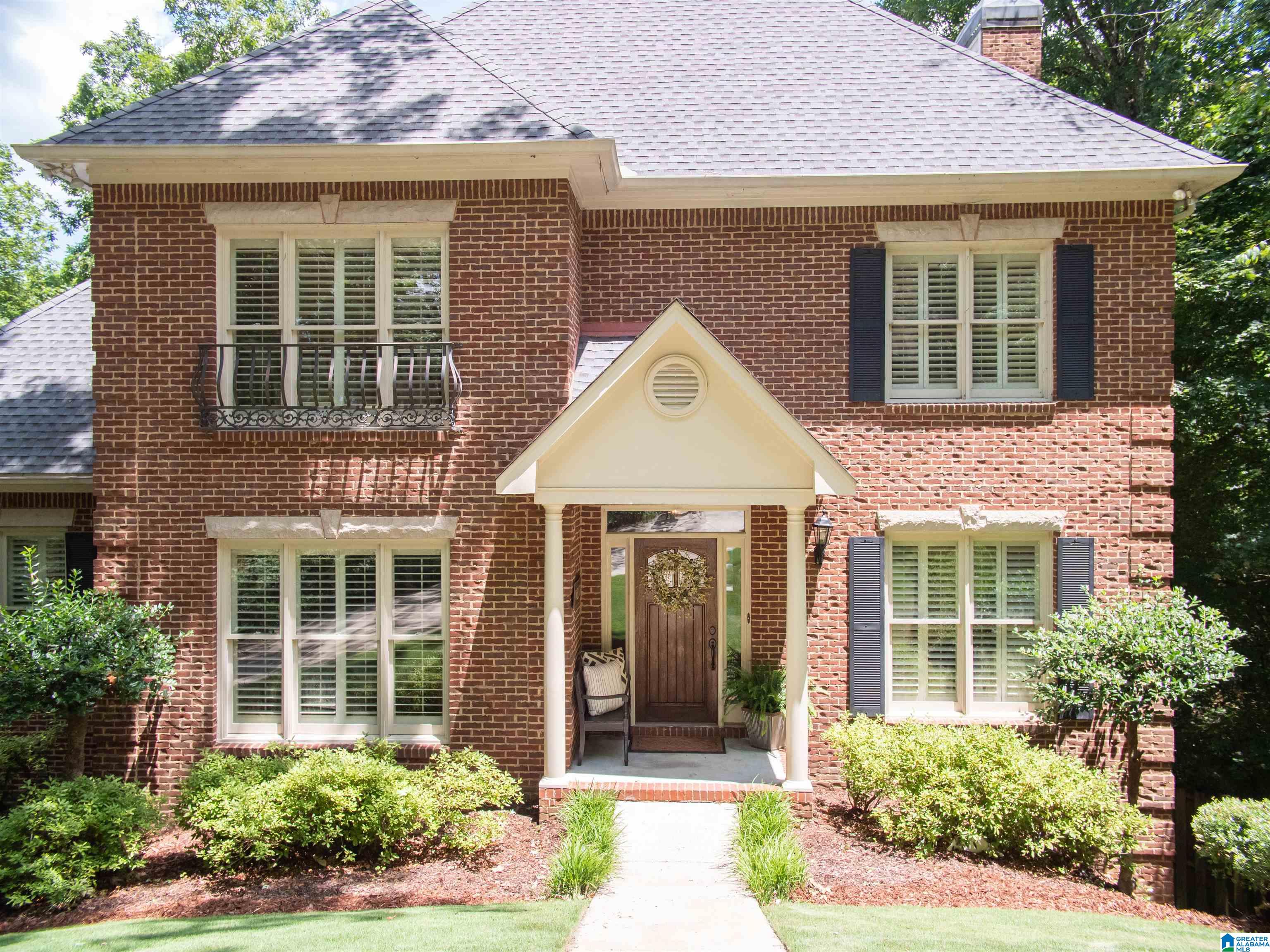 1905 River Woods Road Birmingham, AL 35244 - Photo 2 of 45