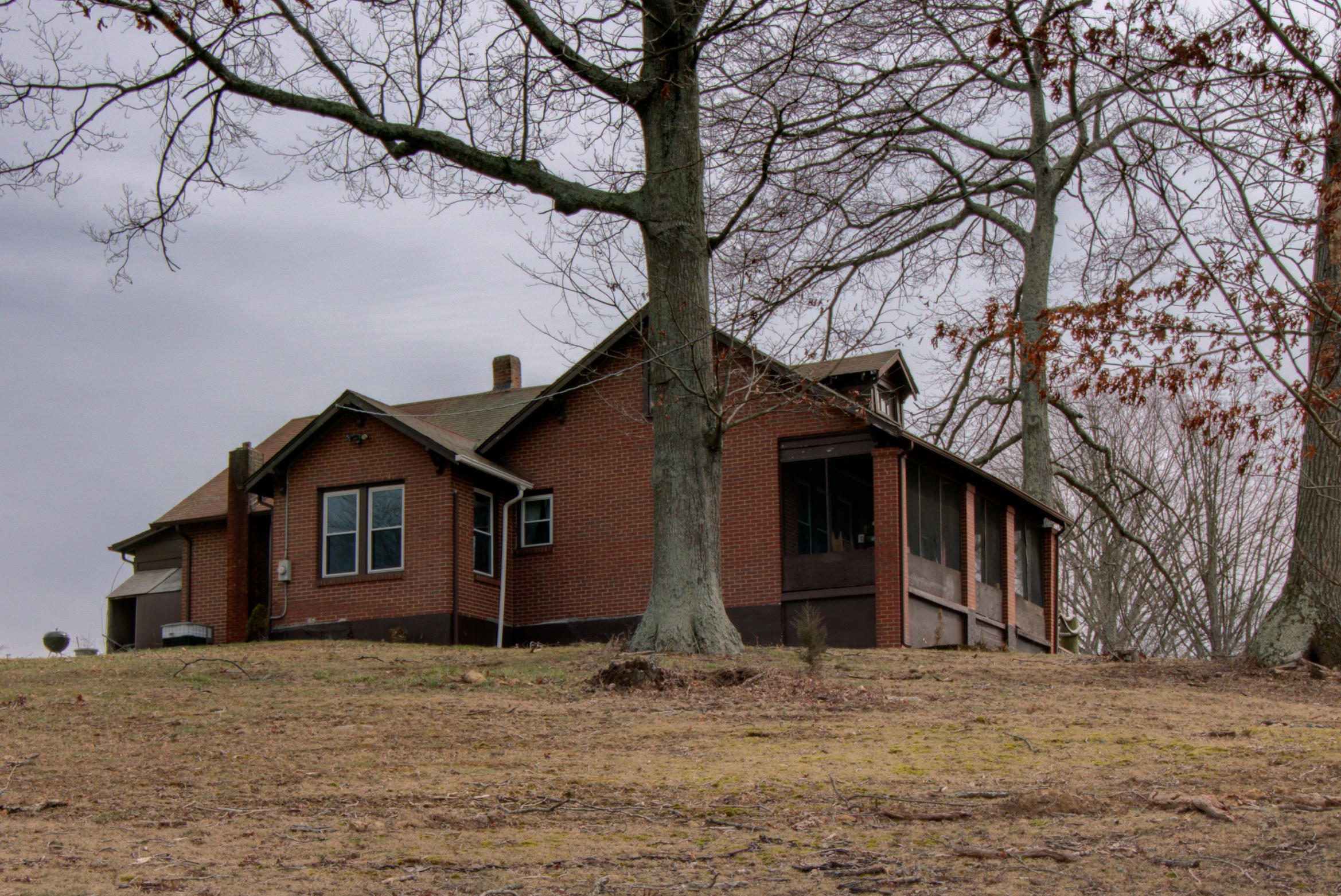4324 Rakes Road Roanoke, VA 24014 - Photo 38 of 38 a view of a house with a yard