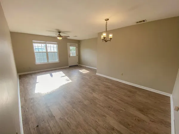 $1,600 | 2416 Manzanita Court, Tallahassee, FL 32303
