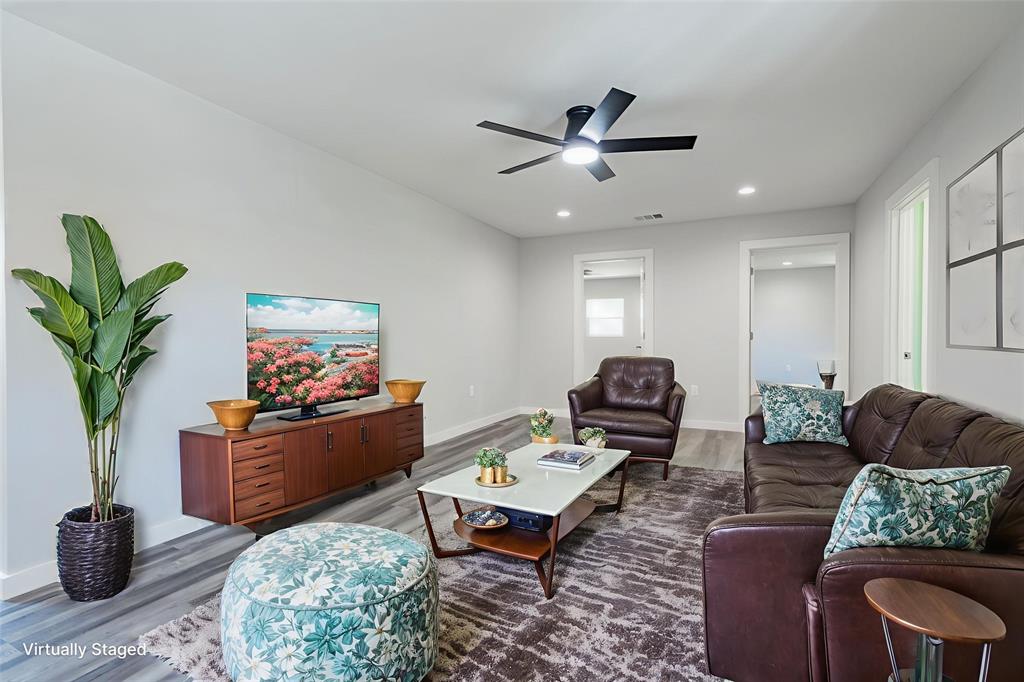 304 Pine Street Seven Points, TX 75143 - Photo 6 of 31