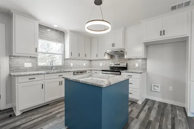 $260,000 | 304 Pine Street, Seven Points, TX 75143