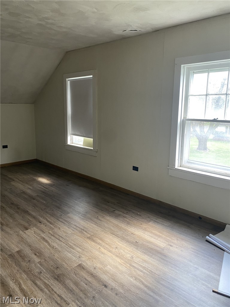 2227 Pipe Street Sandusky, OH 44870 - Photo 9 of 11 Upstairs Bedroom 2