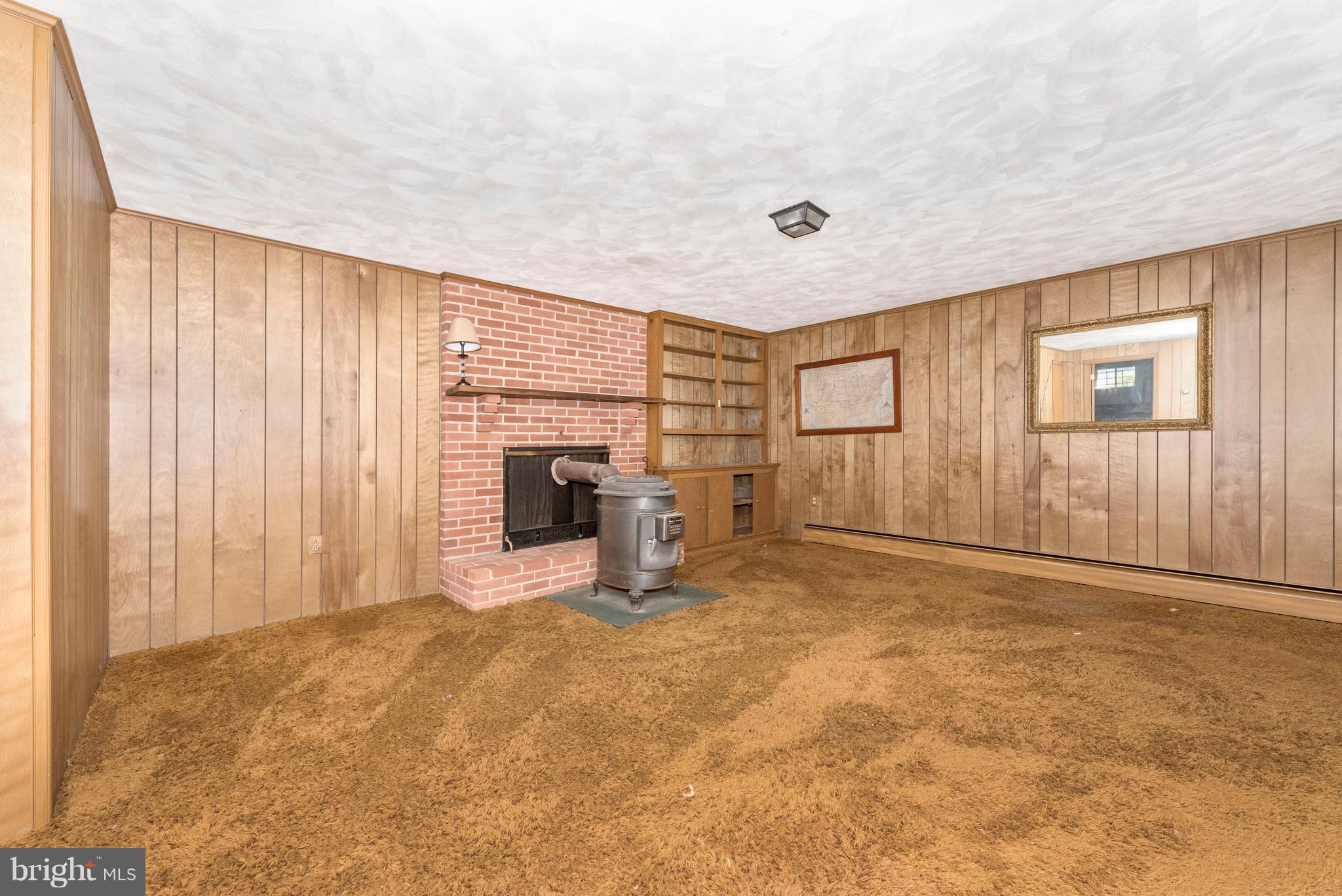26708 Ridge Road Damascus, MD 20872 - Photo 22 of 30 Interior (General)