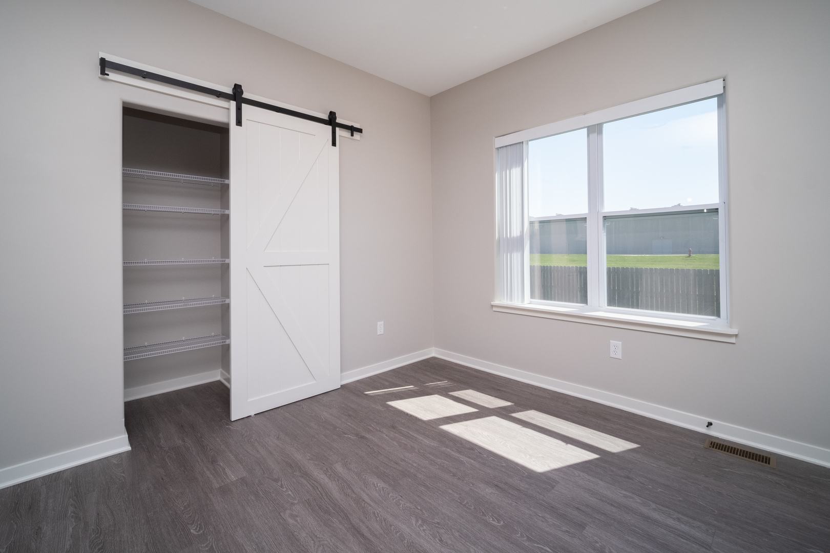 532 Anjali Court, Unit R Sycamore, IL 60178 - Photo 10 of 23