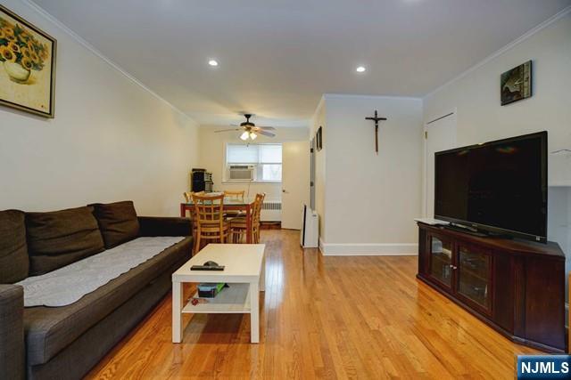 295 Tenafly Road, Unit I Tenafly, NJ 07670 - Photo 4 of 17