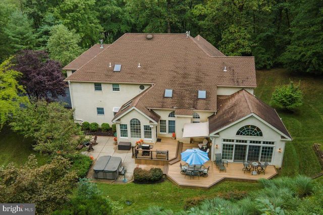 $975,000 | 44 Crown Oak Drive, Malvern, PA 19355