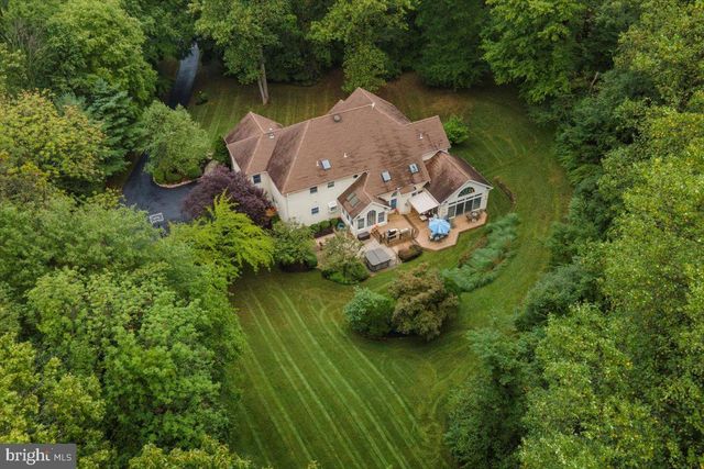 $975,000 | 44 Crown Oak Drive, Malvern, PA 19355